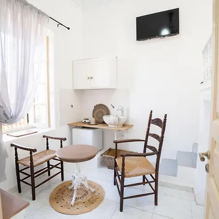 Mansion House Villa Chalki Town Exterior photo